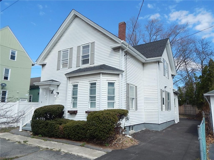 55 Crescent St, Providence, RI 02907 - photo 1