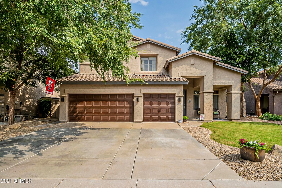 1732 E Bruce Ave, Gilbert, AZ 85234 - photo 1