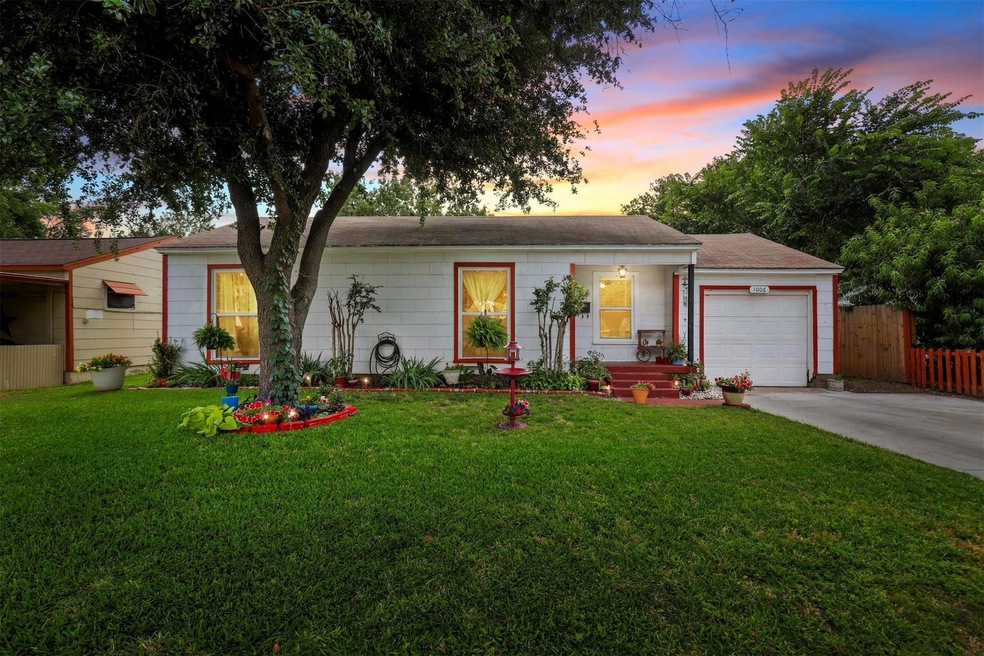 1006 Tamara Ln, Grand Prairie, TX 75051 - photo 1