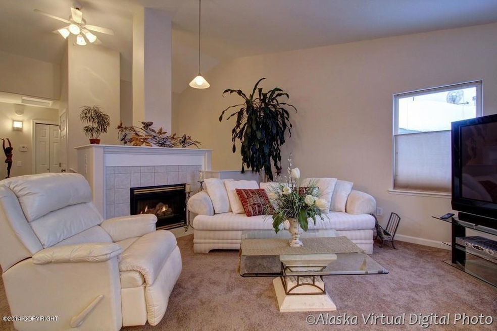 Welcome to 6311 Laurel Street