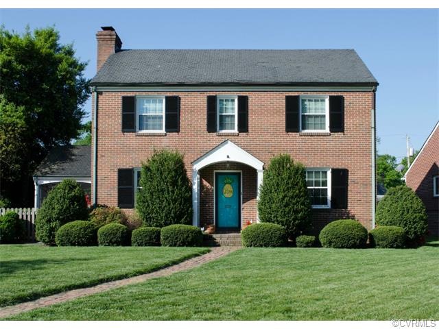 Welcome to 1403 Brookland Parkway, located in Richmond's popular Sherwood Park.