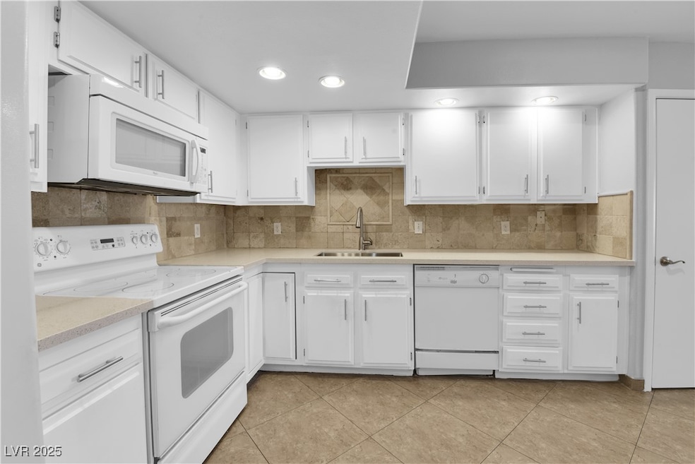 1312 Rawhide St, Las Vegas, NV 89119 - photo 1