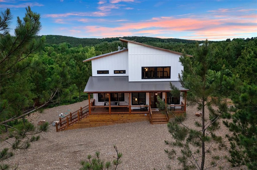 Sold $739,000