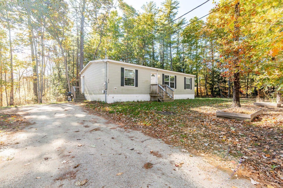275 Blackwater Rd, Rochester, NH 03867 - photo 1