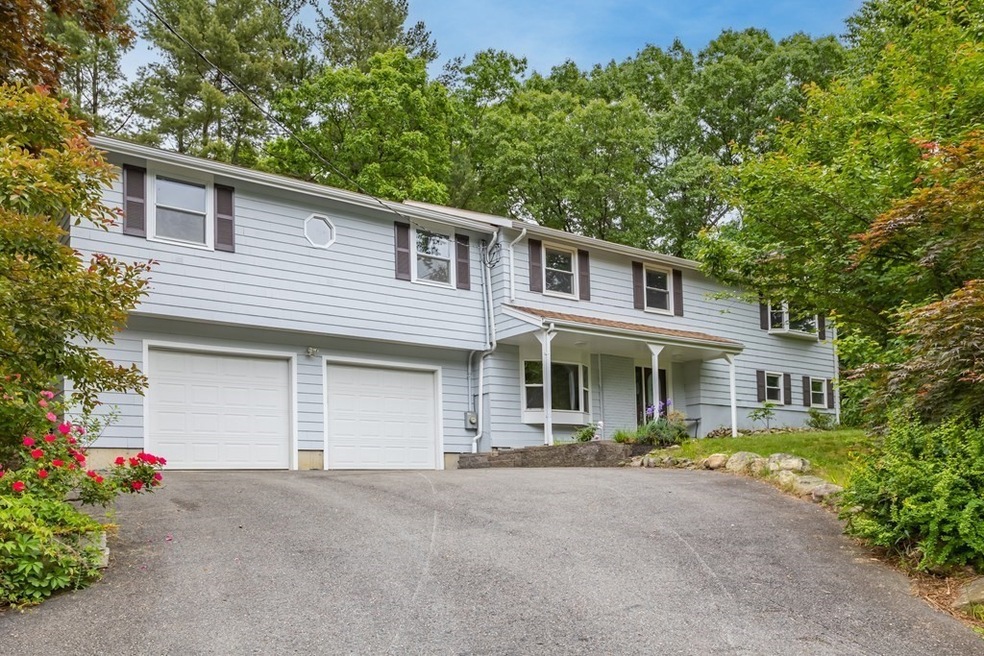 15 Olde Surrey Dr, Acton, MA 01720 - photo 1