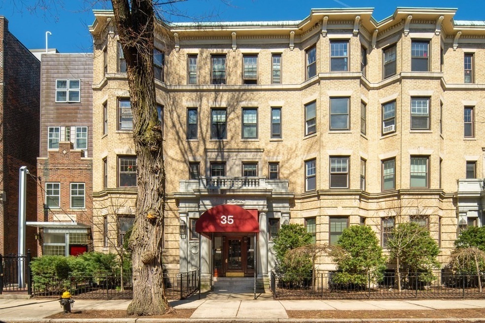 35 Queensberry St unit 4, Boston, MA 02215 - photo 1