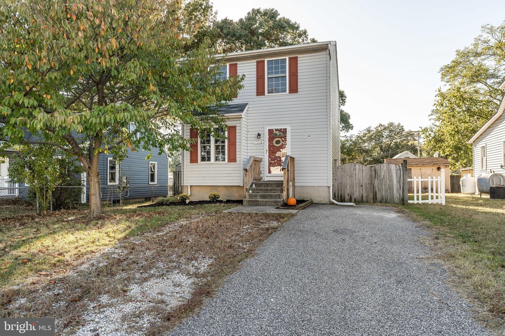 7918 W End Dr, Orchard Beach, MD 21226 - photo 1