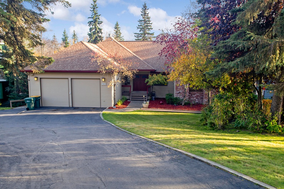 7893 Highlander Dr, Anchorage, AK 99518 - photo 1