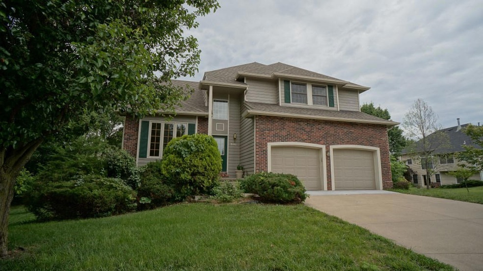 3903 Cromwell Ct.