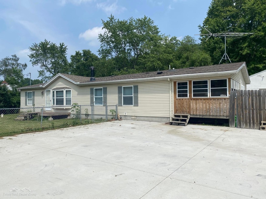 3030 N Belsay Rd, Flint, MI 48506 - photo 1