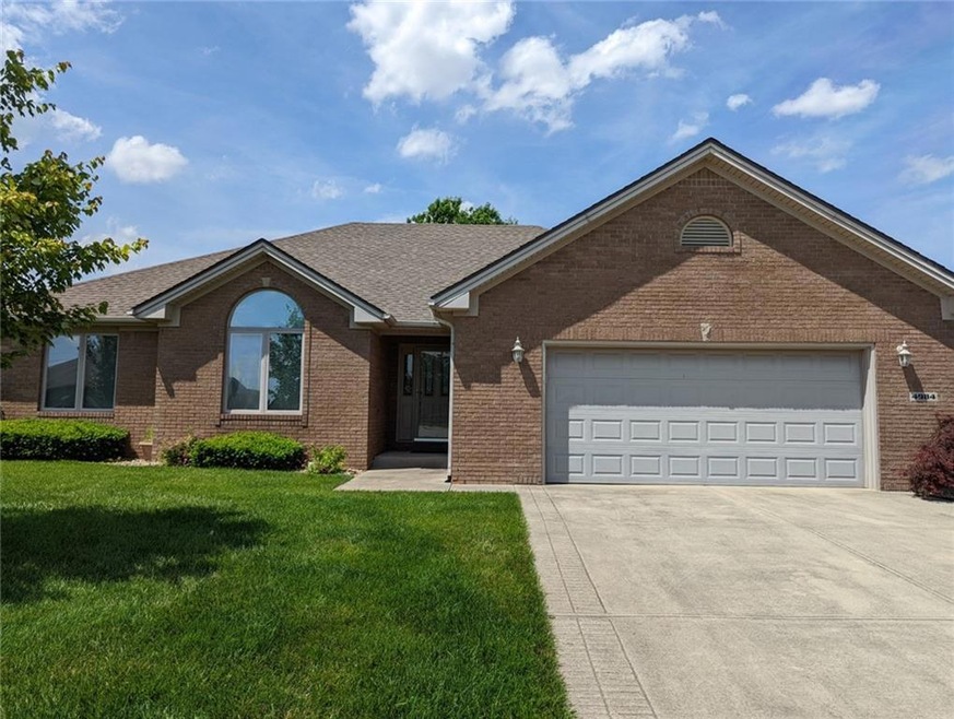 4984 W Hyde Ct, Columbus, IN 47203 - photo 1