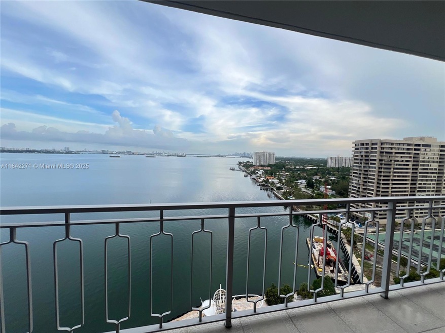 Jockey Club unit 20E, Miami, FL 33181 - photo 1