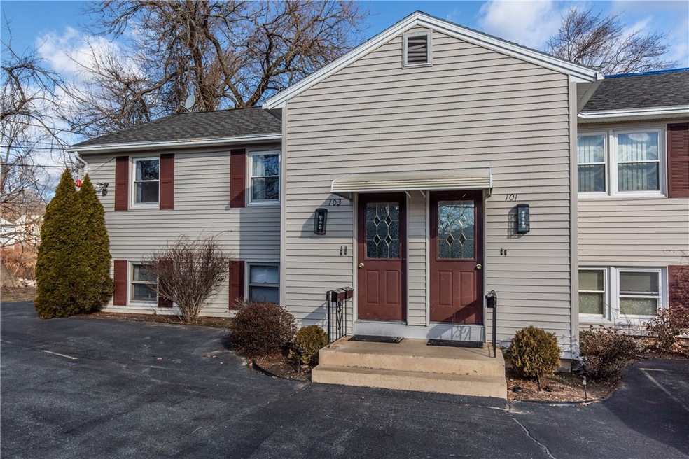 103 Prospect Hill Ave unit C, West Warwick, RI 02893 - photo 1
