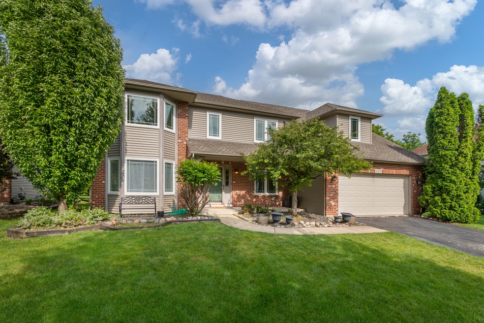 4420 Buttermilk Ct, Naperville, IL 60564 - photo 1