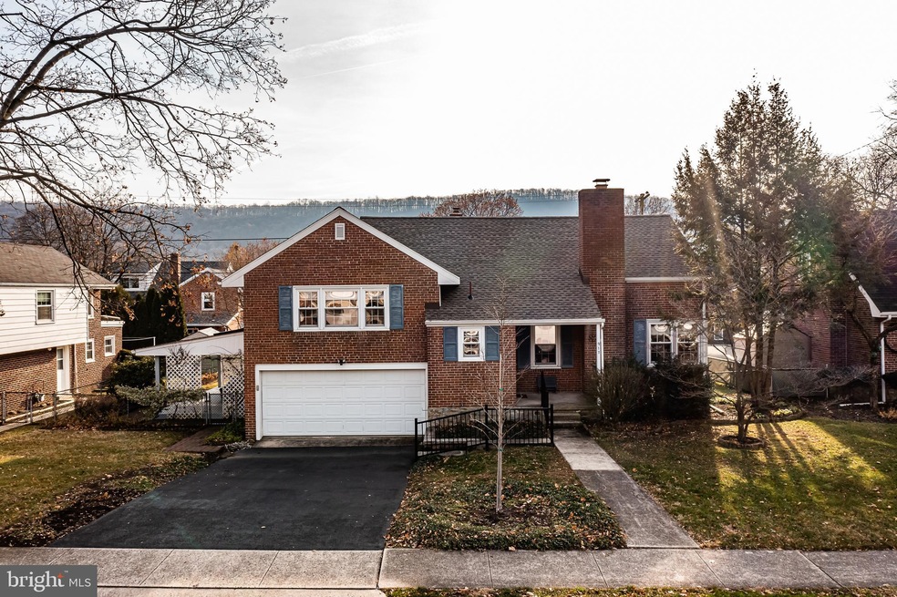 917 N 26th St, Reading, PA 19606 - photo 1