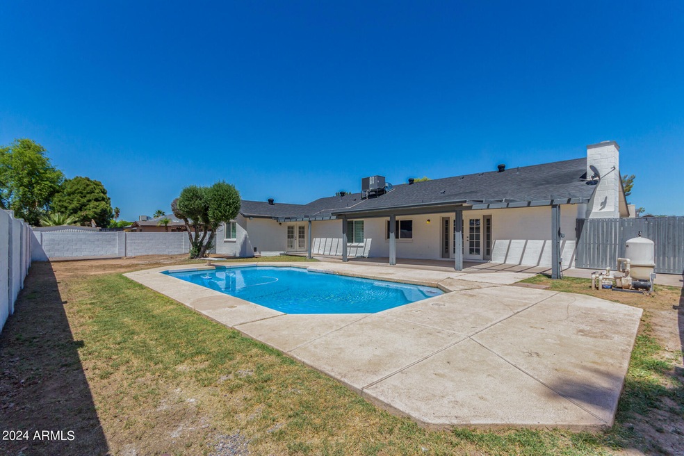 2648 S Extension Rd, Mesa, AZ 85210 - photo 1