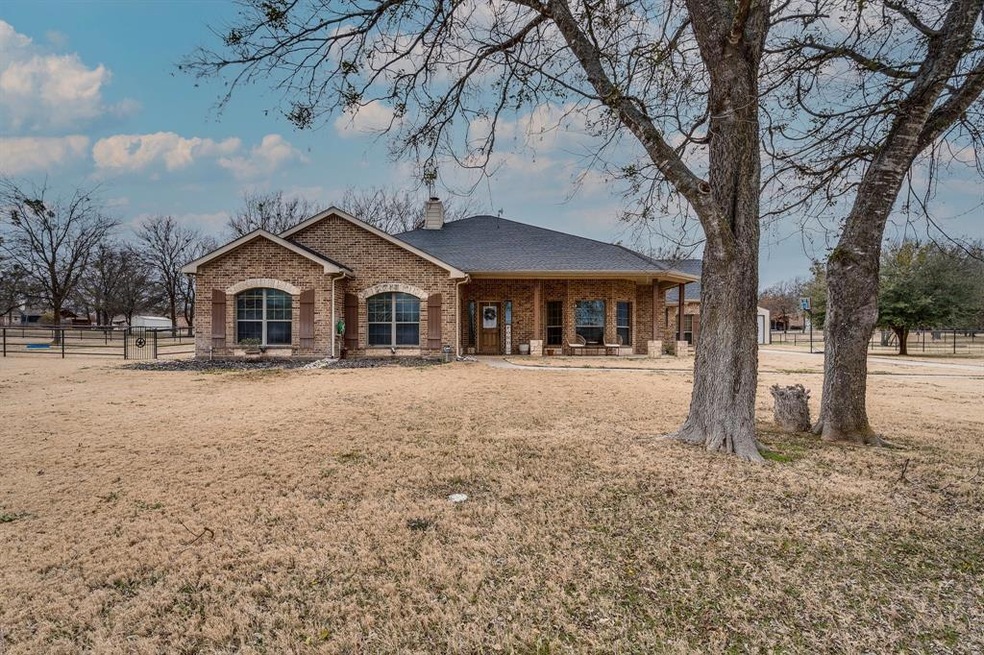 245 Fossil Rock Dr, Azle, TX 76020 - photo 1