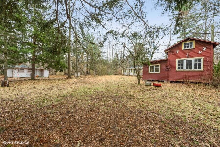 9702 Greenwood Ave, Chikaming Township, MI 49129 - photo 1