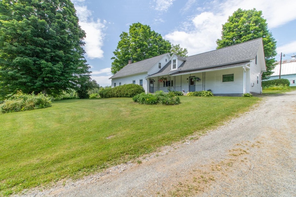 957 Lake Region Rd, Barton, VT 05860 - photo 1