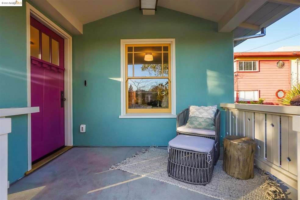 1215 Parker St, Berkeley, CA 94702 - photo 1