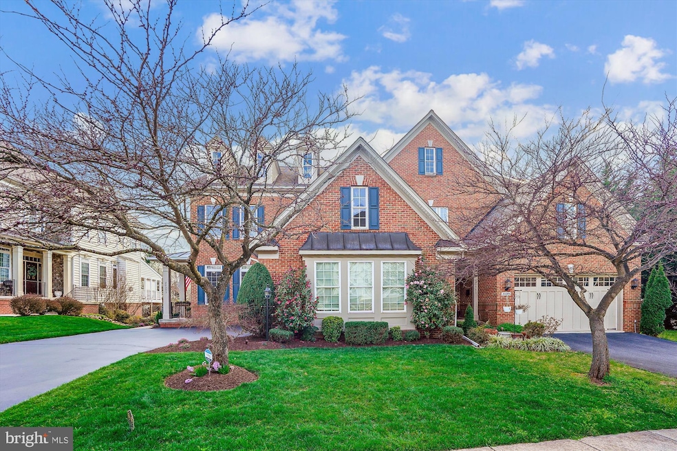 Sold $1,225,000 • Co-Listing Agent