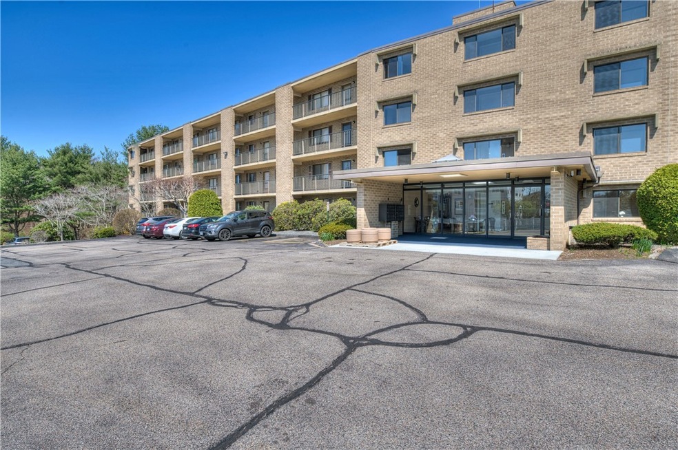 650 E Greenwich Ave unit 2-410, West Warwick, RI 02893 - photo 1