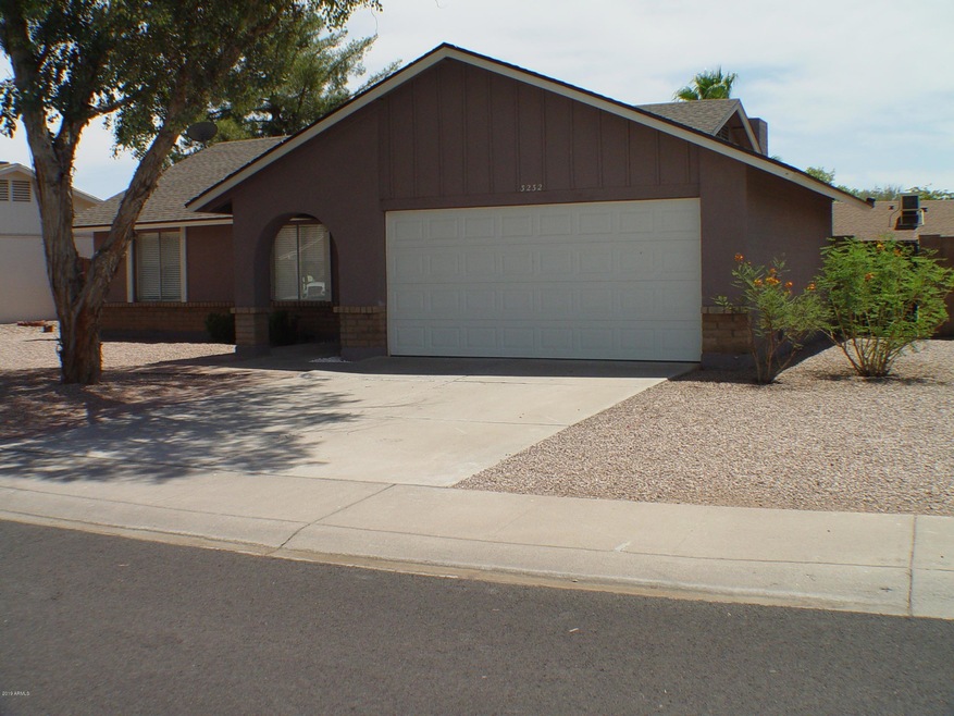 Front of Home View1
