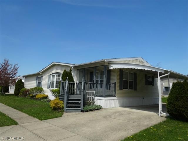 6 Schuberts Aly, Olmsted Township, OH 44138 - photo 1