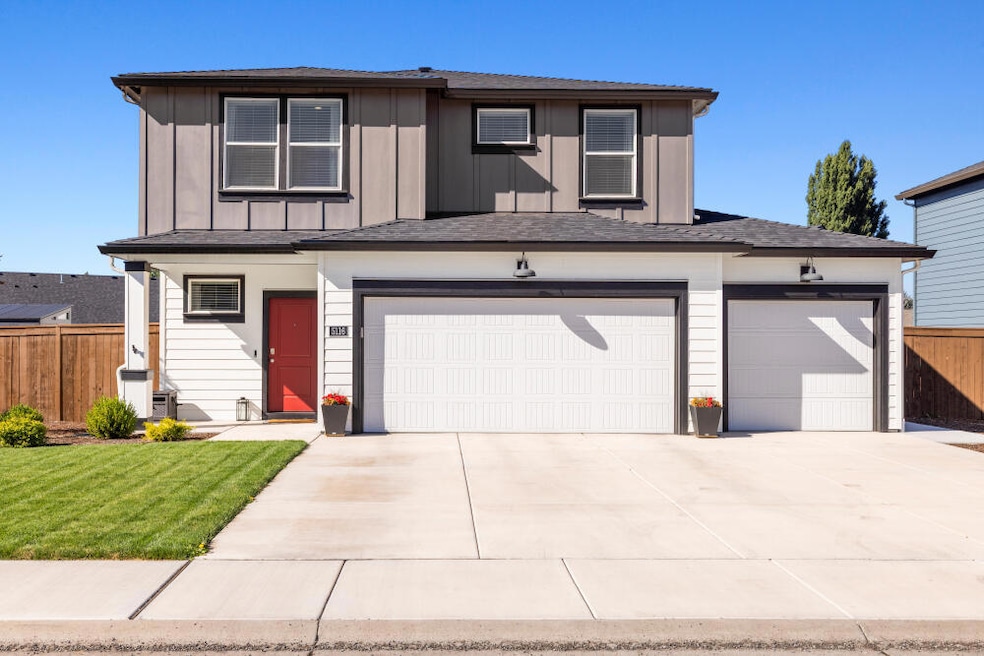 For Sale $459,000 • Co-Listing Agent