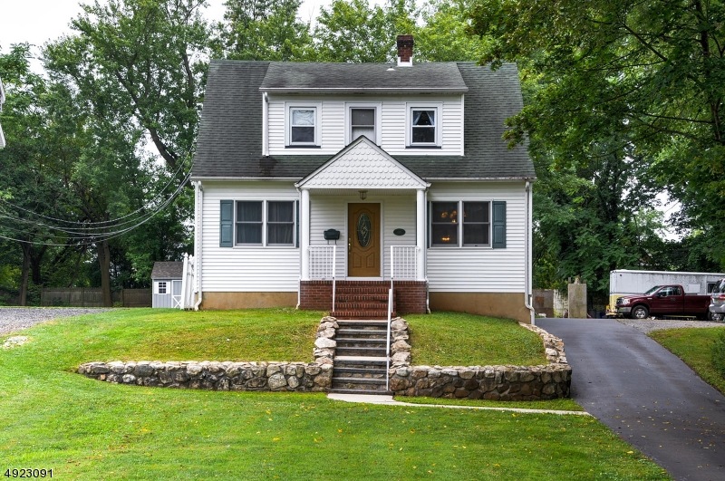 148 E Cliff St, Somerville, NJ 08876 - photo 1