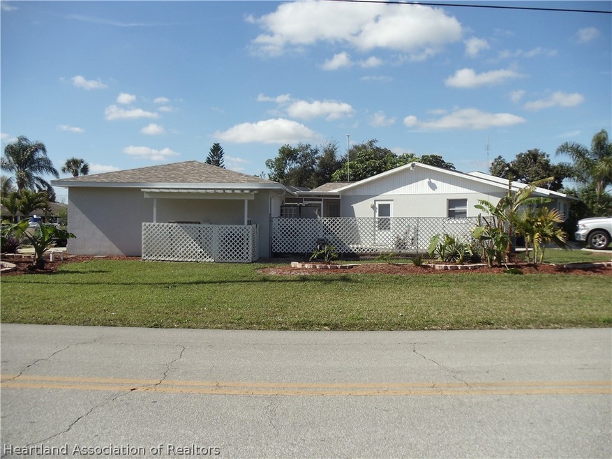 100 Temptation Ln, Lake Placid, FL 33852 - photo 1