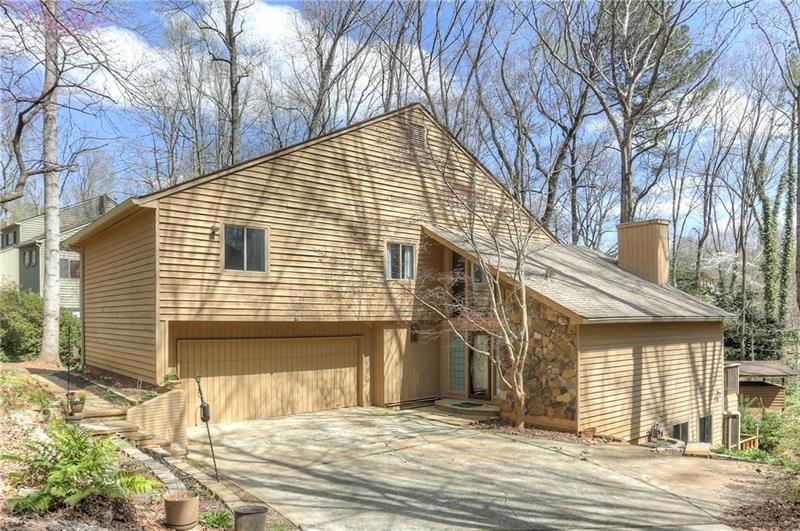 Sold $600,000 • Co-Listing Agent