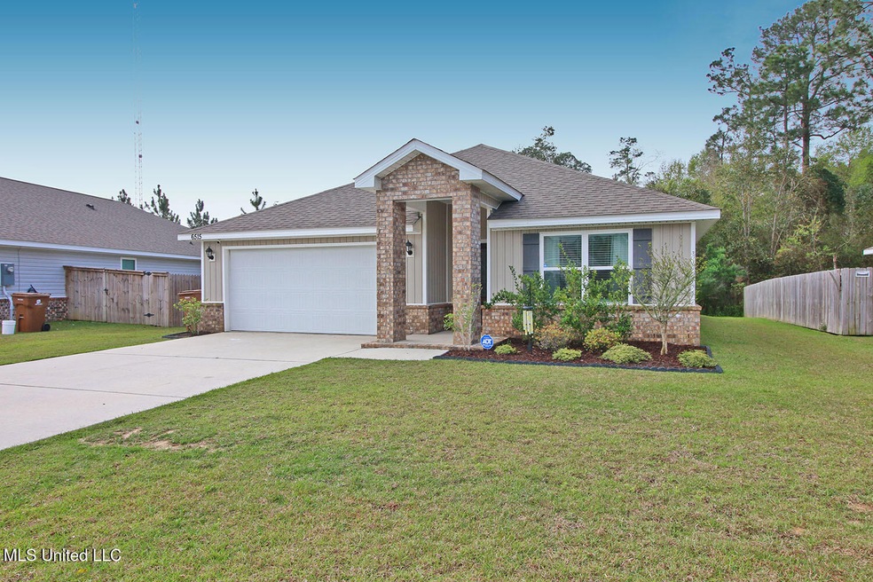 6515 Eastland Drive_LARGE (23)