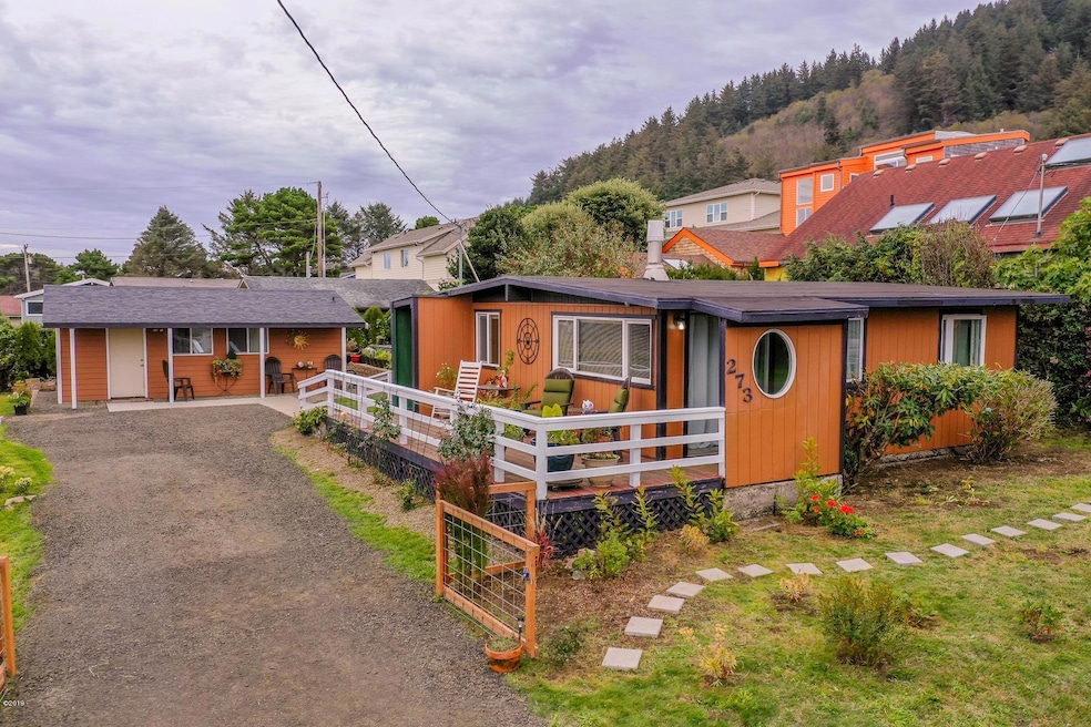 273 Aqua Vista Loop