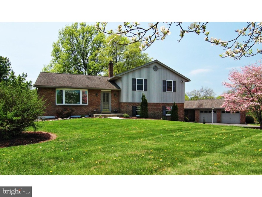 12 Worman Rd, Douglassville, PA 19518 - photo 1