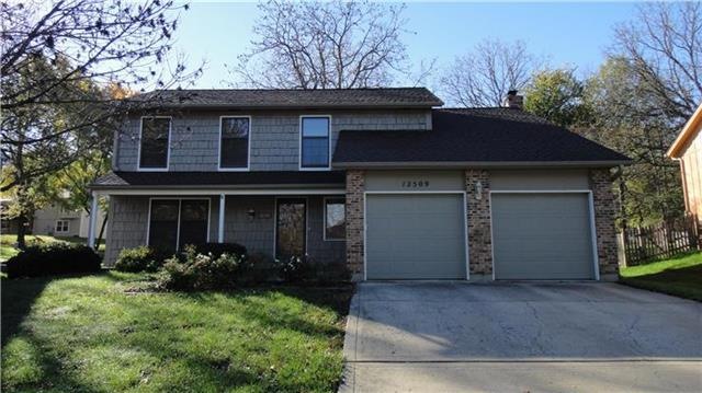 Front of home with Brick trim