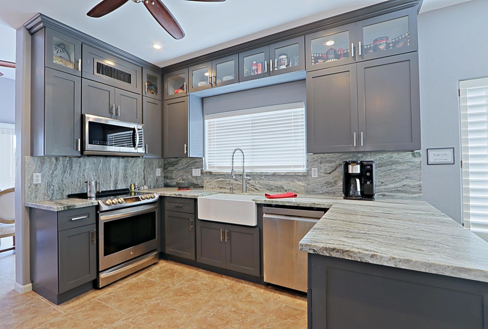 Kitchen 9