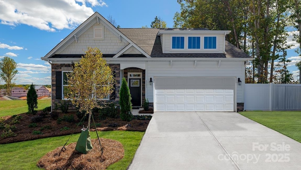 Pending $624,000 • Co-Listing Agent