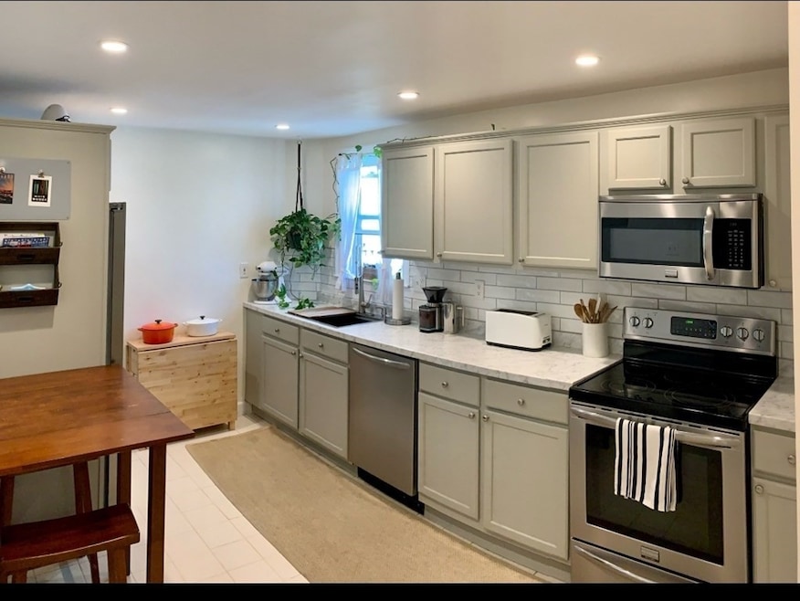 139 Perham St unit 1, West Roxbury, MA 02132 - photo 1