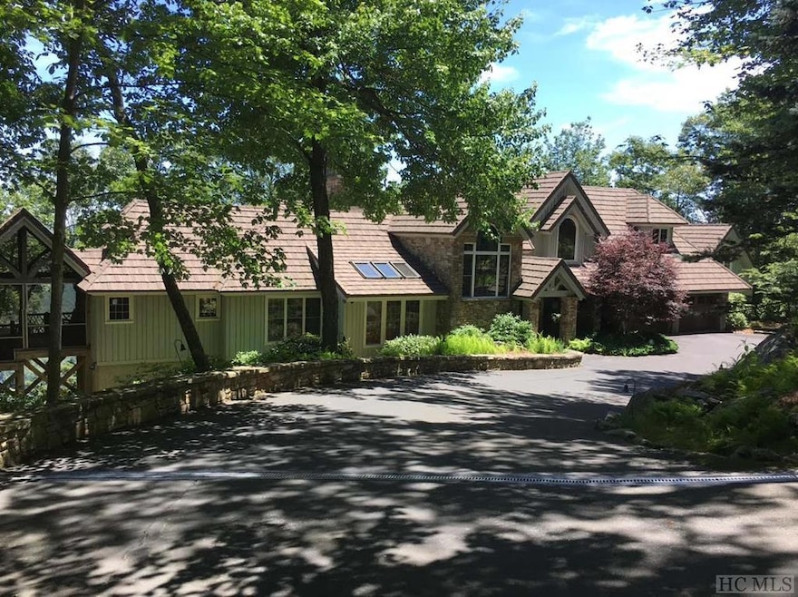 1734 Toxaway Dr, Lake Toxaway, NC 28747 - photo 1