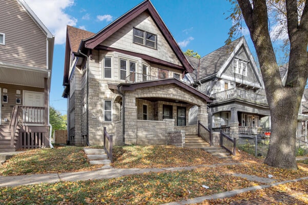 Under Contract $249,900