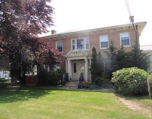 1 Admiral Kalbfus Rd, Newport, RI 02840 - photo 1