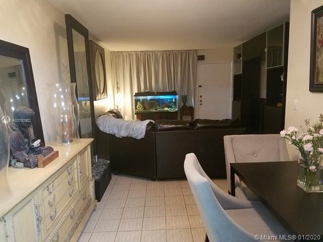 4262 SW 68th Ct, Miami, FL 33155 - photo 1