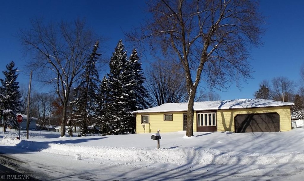 1/4 Acre Lot!!! with Fenced yard