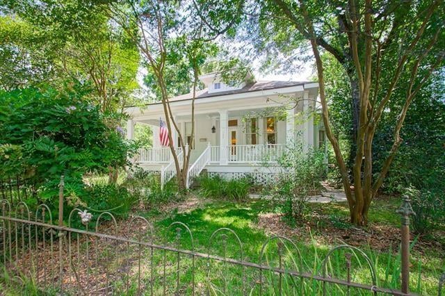 Sold • Co-Listing Agent