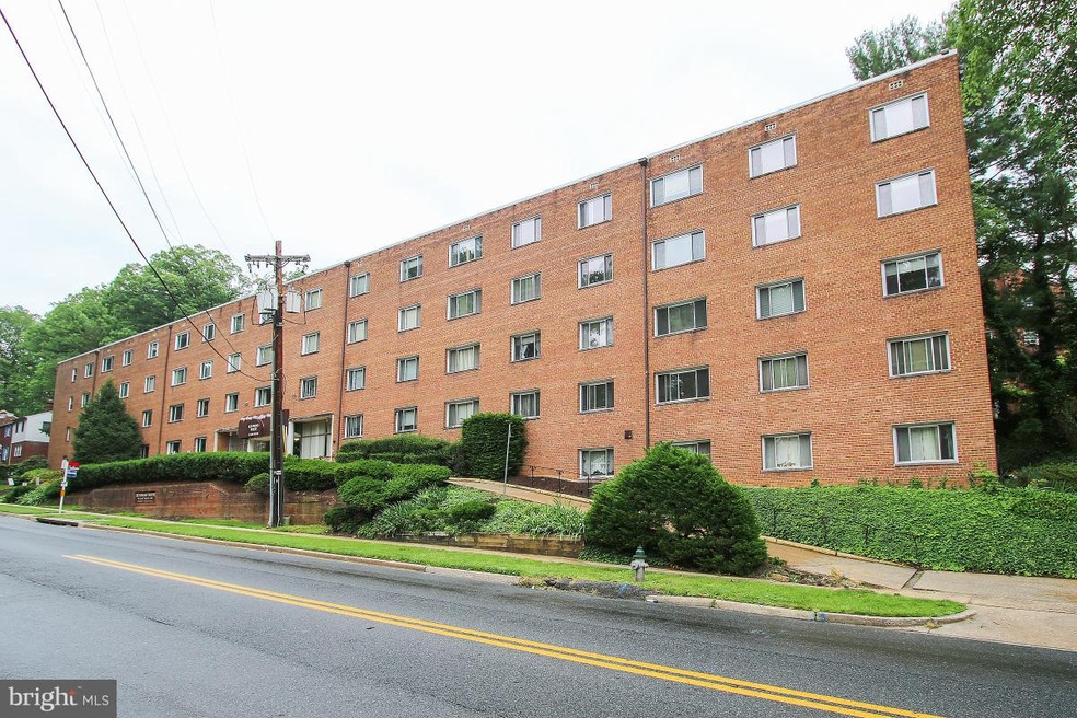95 E Wayne Ave unit 401, Silver Spring, MD 20901 - photo 1