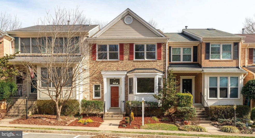 9025 Golden Sunset Ln, Springfield, VA 22153 - photo 1