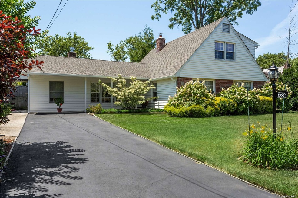 3356 Frederick St, Oceanside, NY 11572 - photo 1