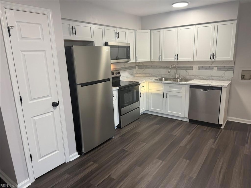 6212 Geneva Way unit B, Norfolk, VA 23513 - photo 1