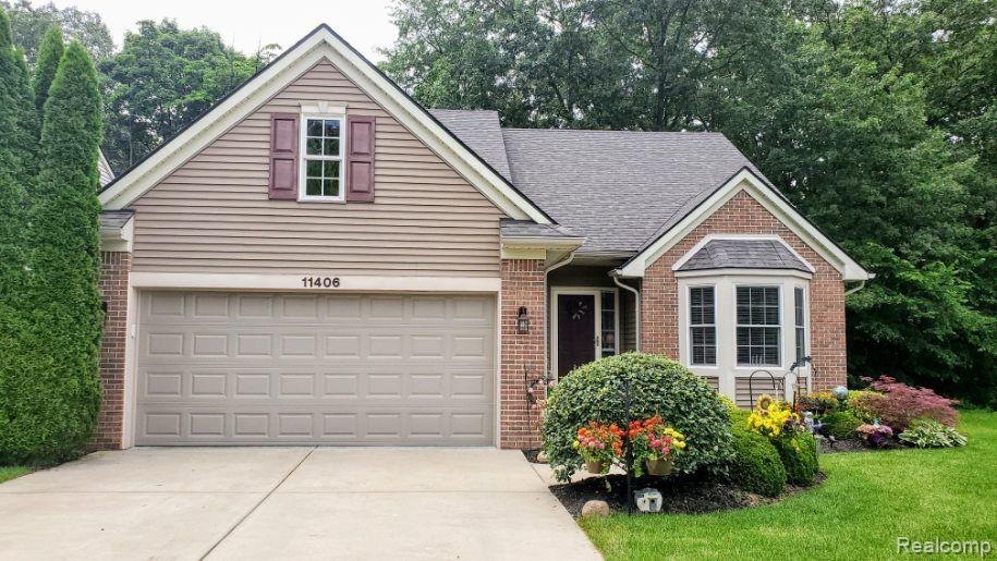 11406 Hidden Oaks Dr unit 40, Clio, MI 48420 - photo 1